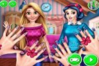 Rapunzel y Blancanieves: Cambio de imagen de uñas