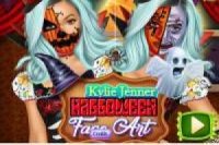 Cadılar Bayramı için Kylie Jenner makyaj