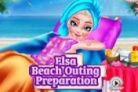 Elsa plajda eğlenir