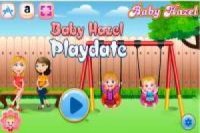 Baby Hazel juega con Baby Jake