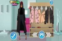 Las Kardashian Dress Up
