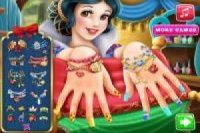 Do Snow White' s nails